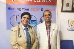 Dr-Agrawal-with-Shahid-Akhter-Editor-The-Economic-Times